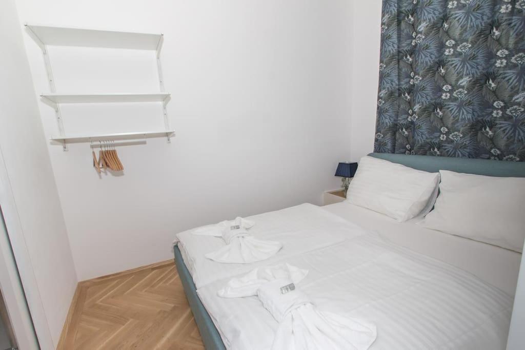 Josef'S Home I Studio In Prime Location I Patio Виена Екстериор снимка
